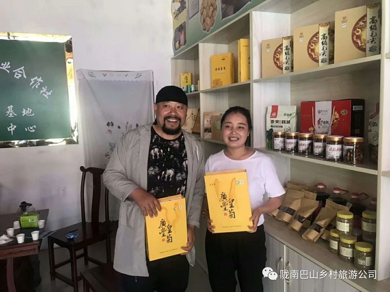 1684152089832519.jpg 1683531339904471.jpg